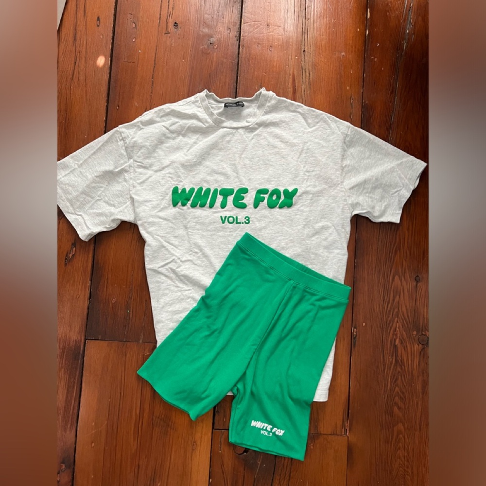 White Fox Boutique Tee and Bike Shorts XS